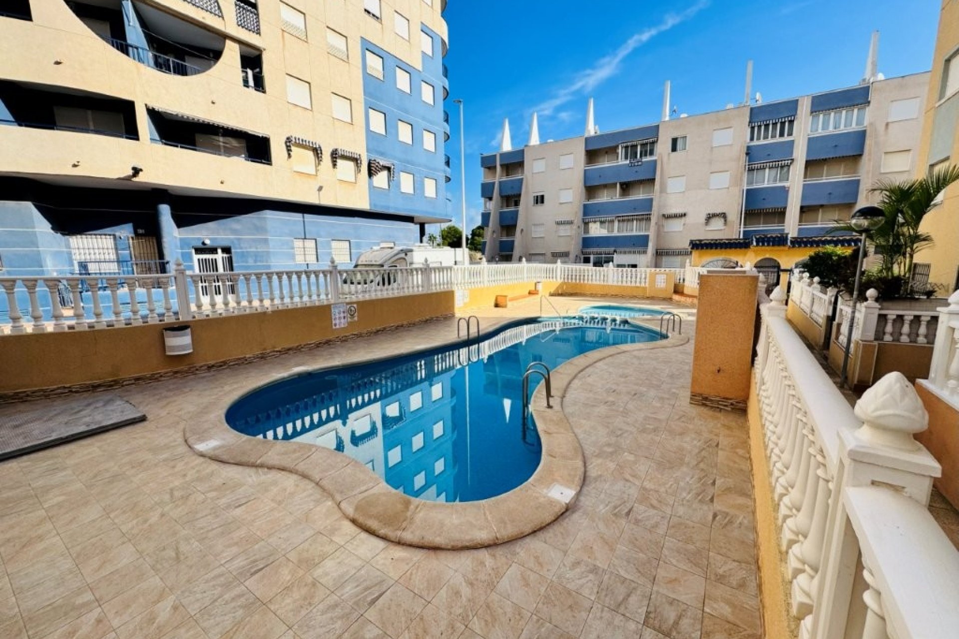 Resale - Apartment - Flat - La Mata - Torrevista Playa