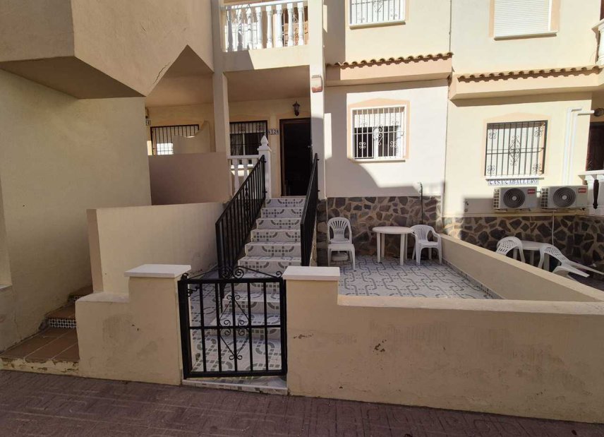 Resale - Apartment - Flat - Playa Flamenca - 