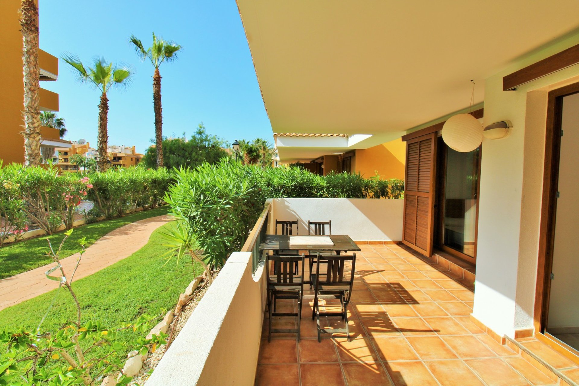 Resale - Apartment - Flat - Punta Prima