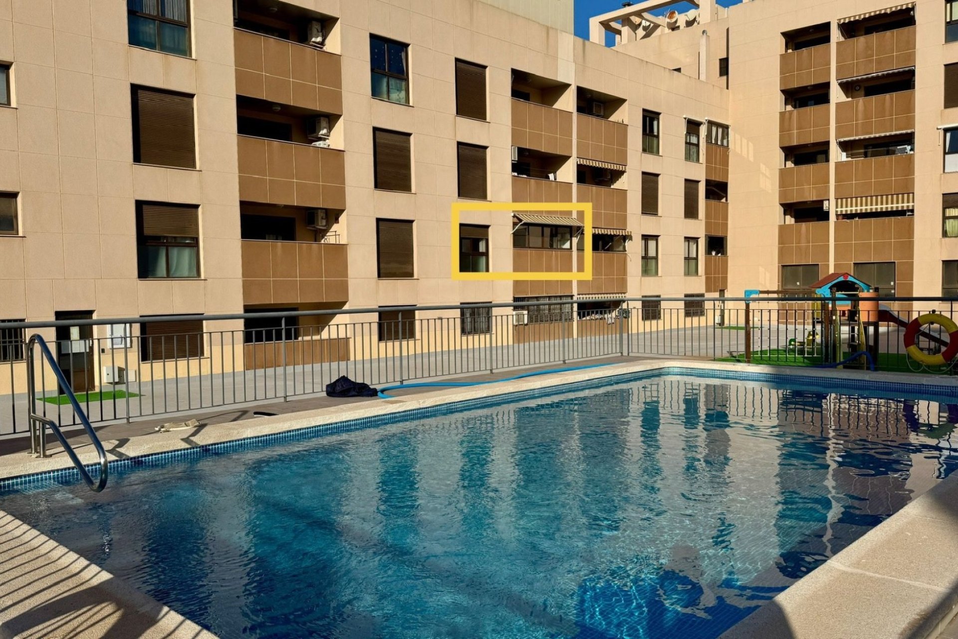 Resale - Apartment - Flat - Torrevieia - Center