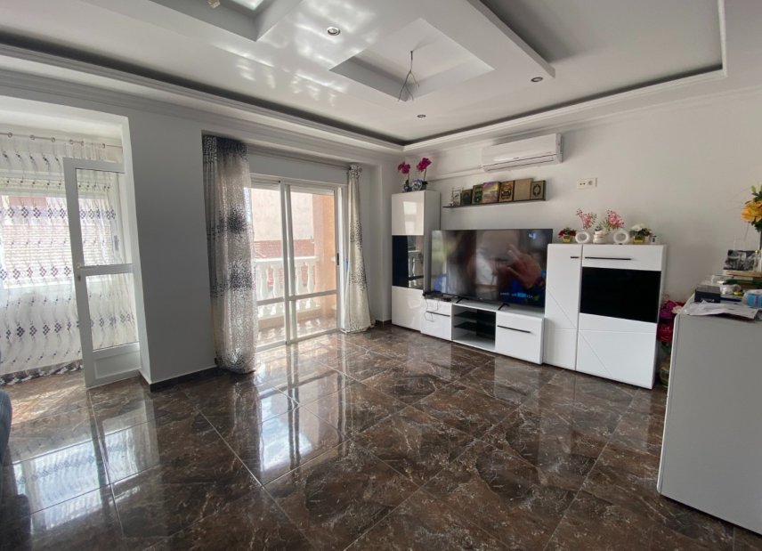 Resale - Apartment - Flat - Torrevieia - Center