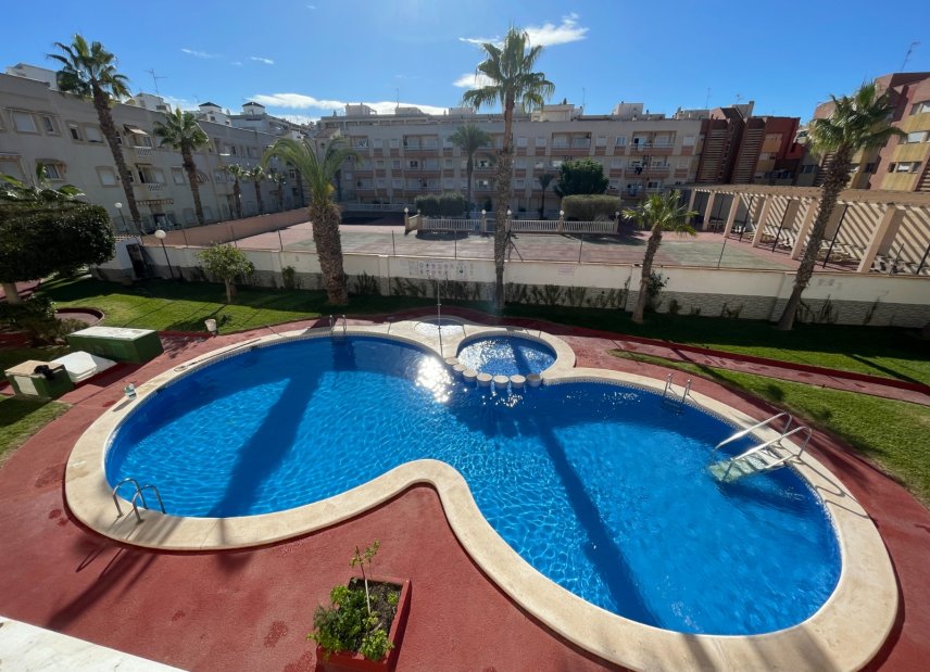 Resale - Apartment - Flat - Torrevieia - Comunidad Valenciana