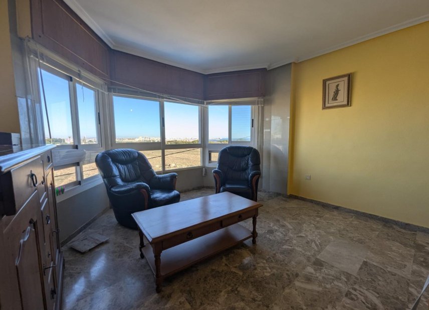 Resale - Apartment - Flat - Torrevieia - Punta Prima