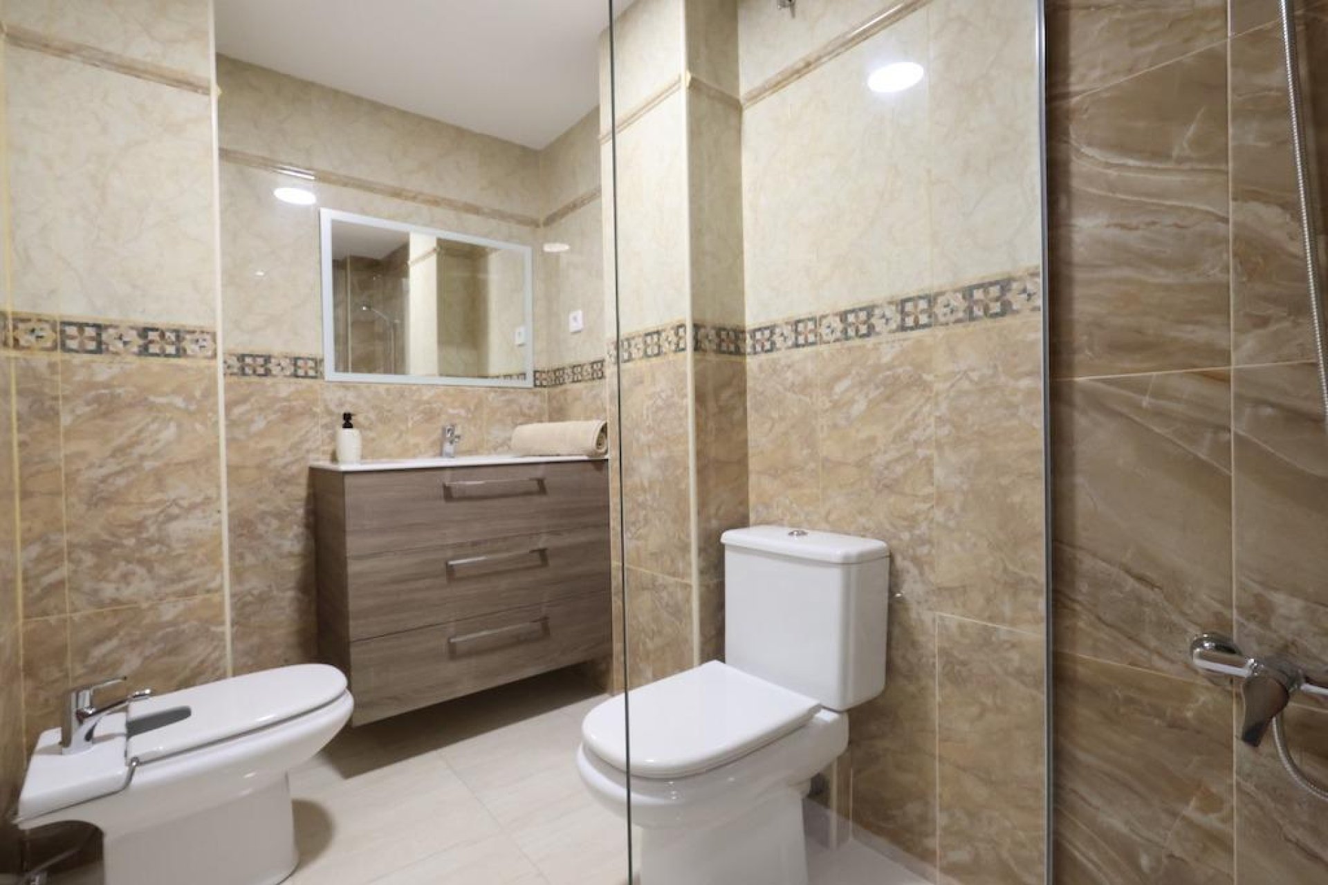 Resale - Apartment - Flat - Torrevieia - Torrevieja