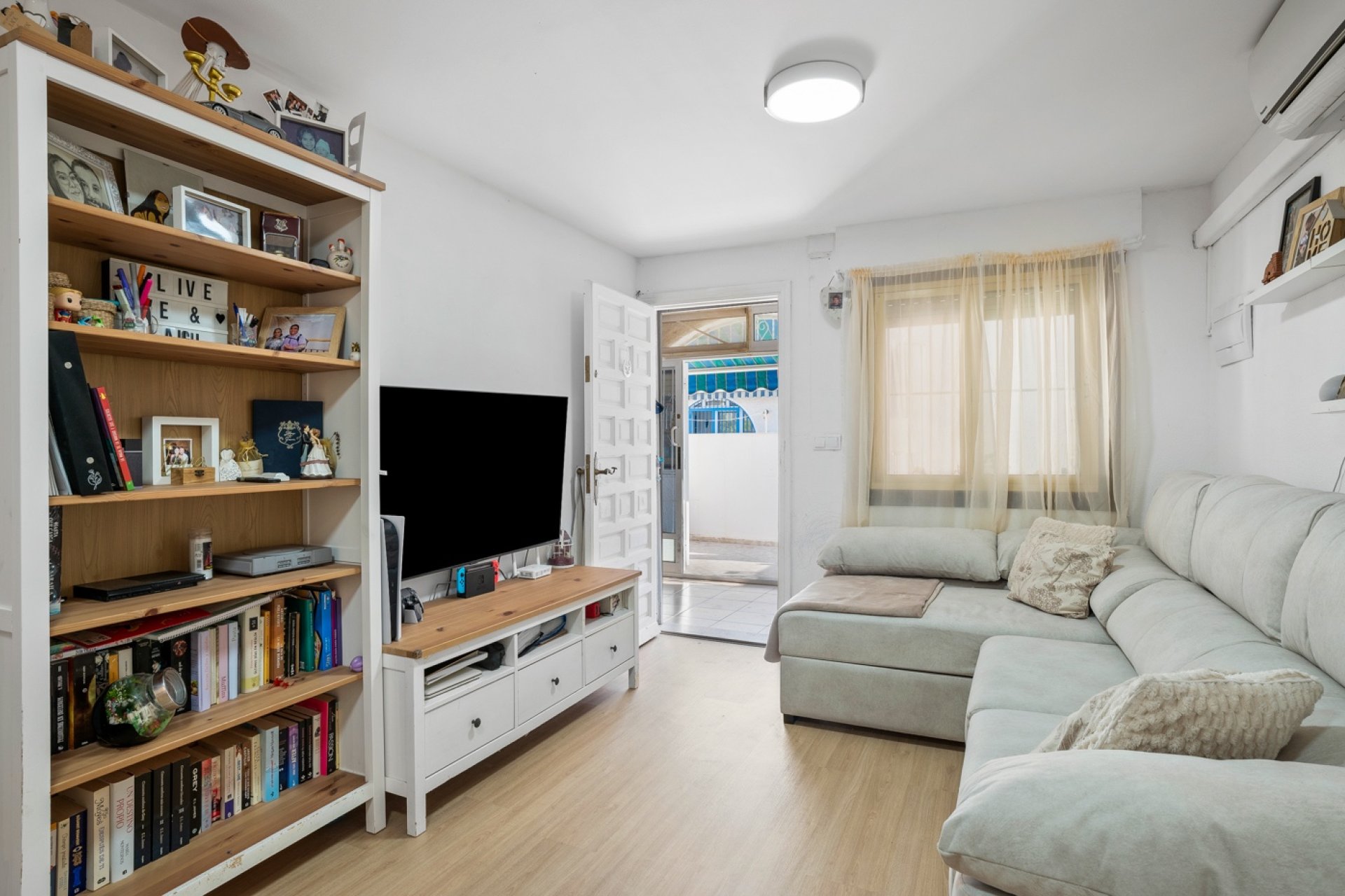 Resale - Bungalow - Torrevieia - La Siesta