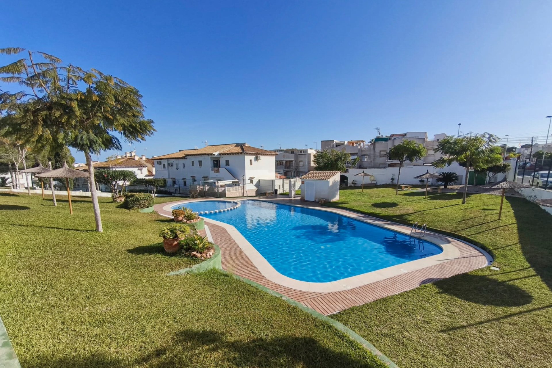 Resale - Bungalow - Torrevieia - Lago jardin