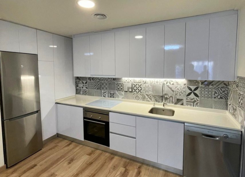 Resale - Bungalow - Torrevieia - Los Naufragos