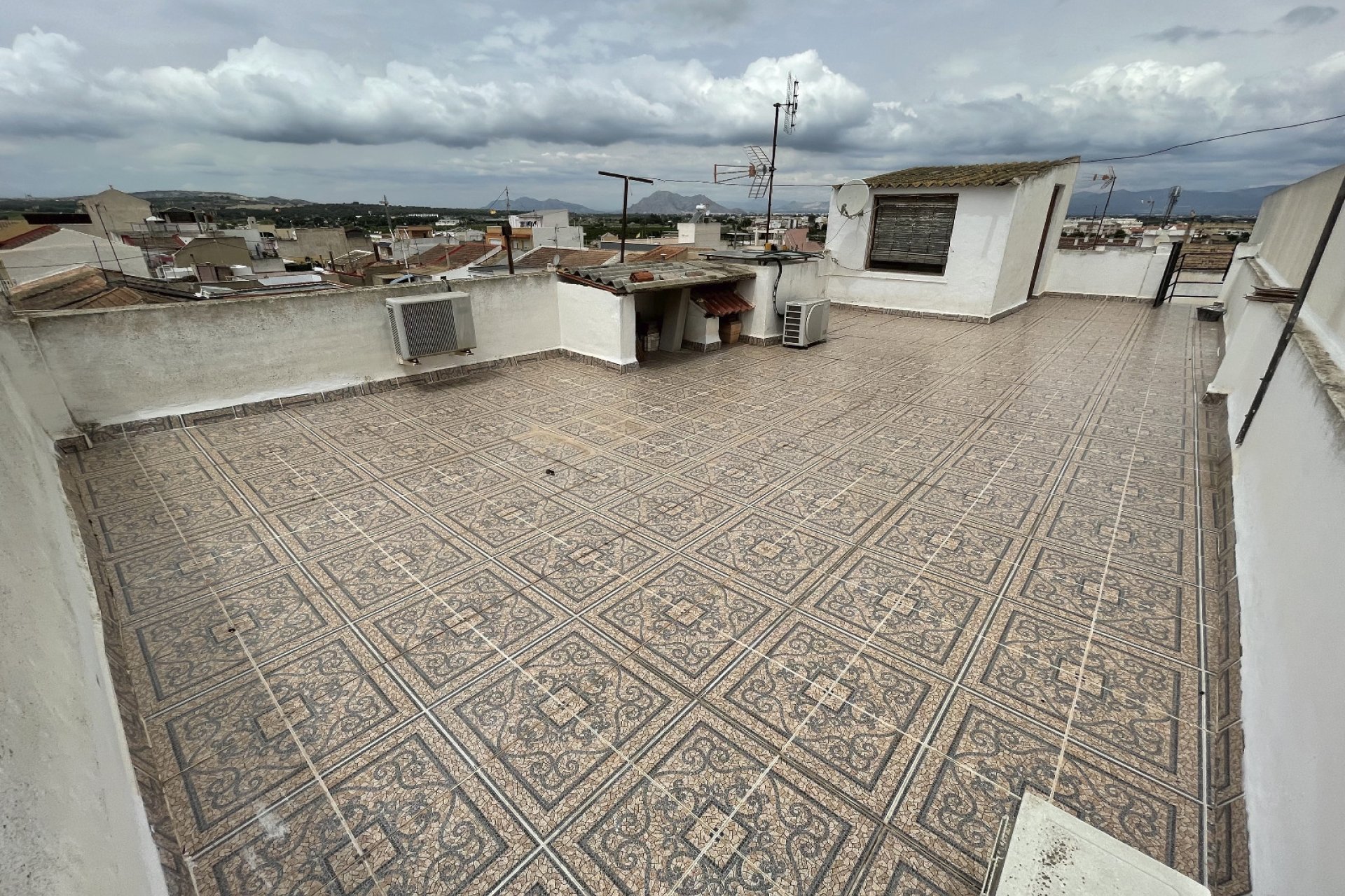 Resale - Commercial - Benijofar - Center