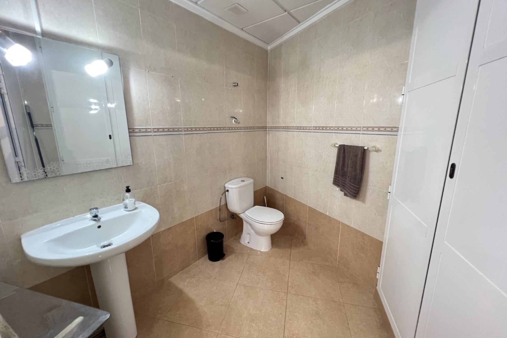 Resale - Commercial - Guardamar del Segura