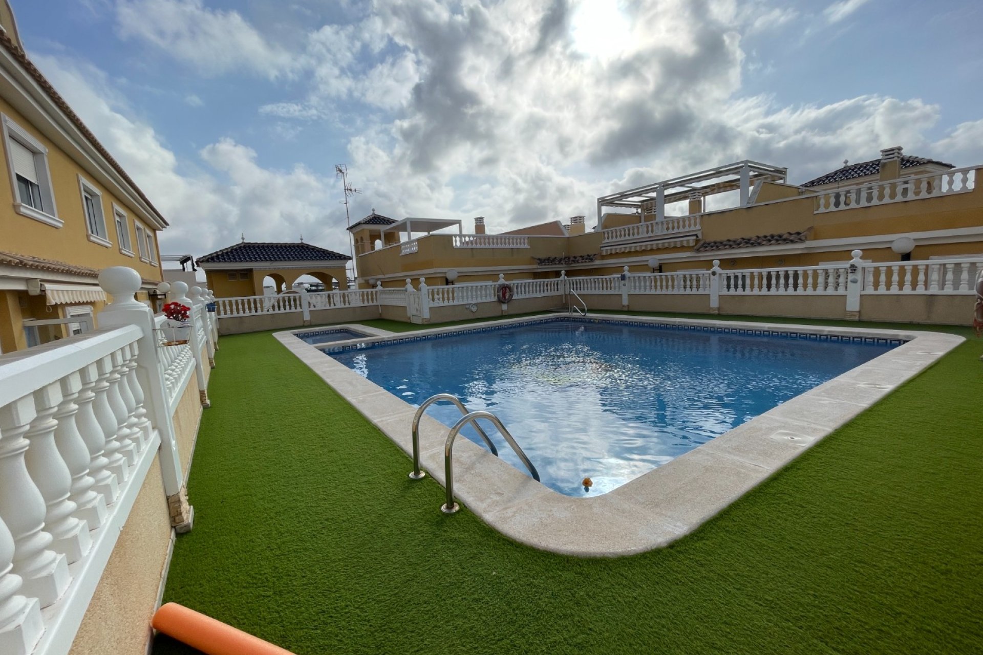 Resale - Duplex - Benijofar