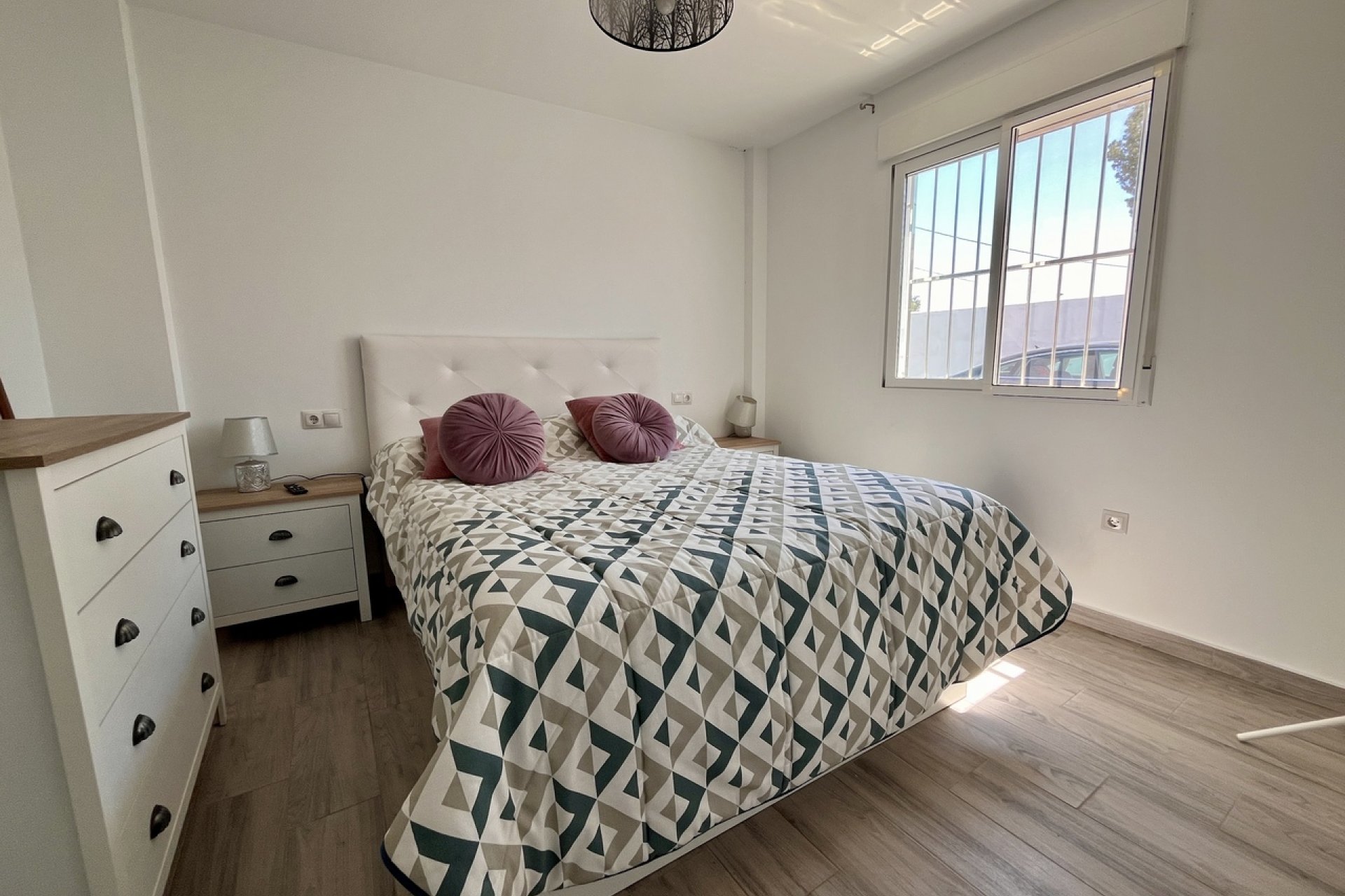 Resale - Finca / Country Property - Alcantarilla