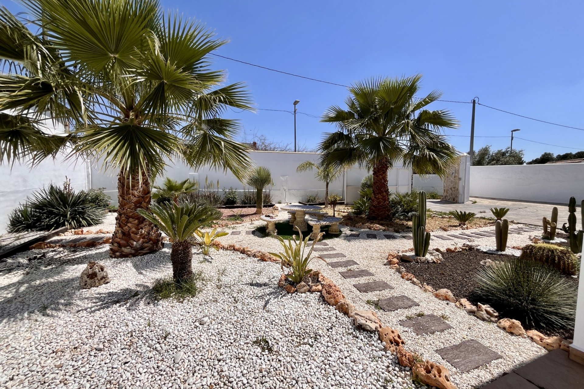 Resale - Finca / Country Property - Alcantarilla