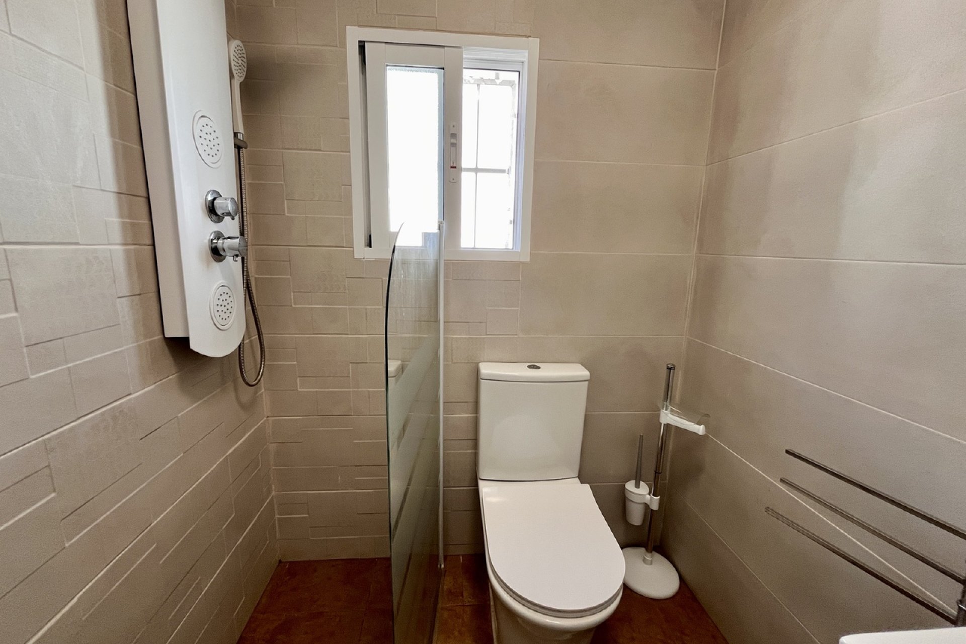 Resale - Finca / Country Property - Alcantarilla