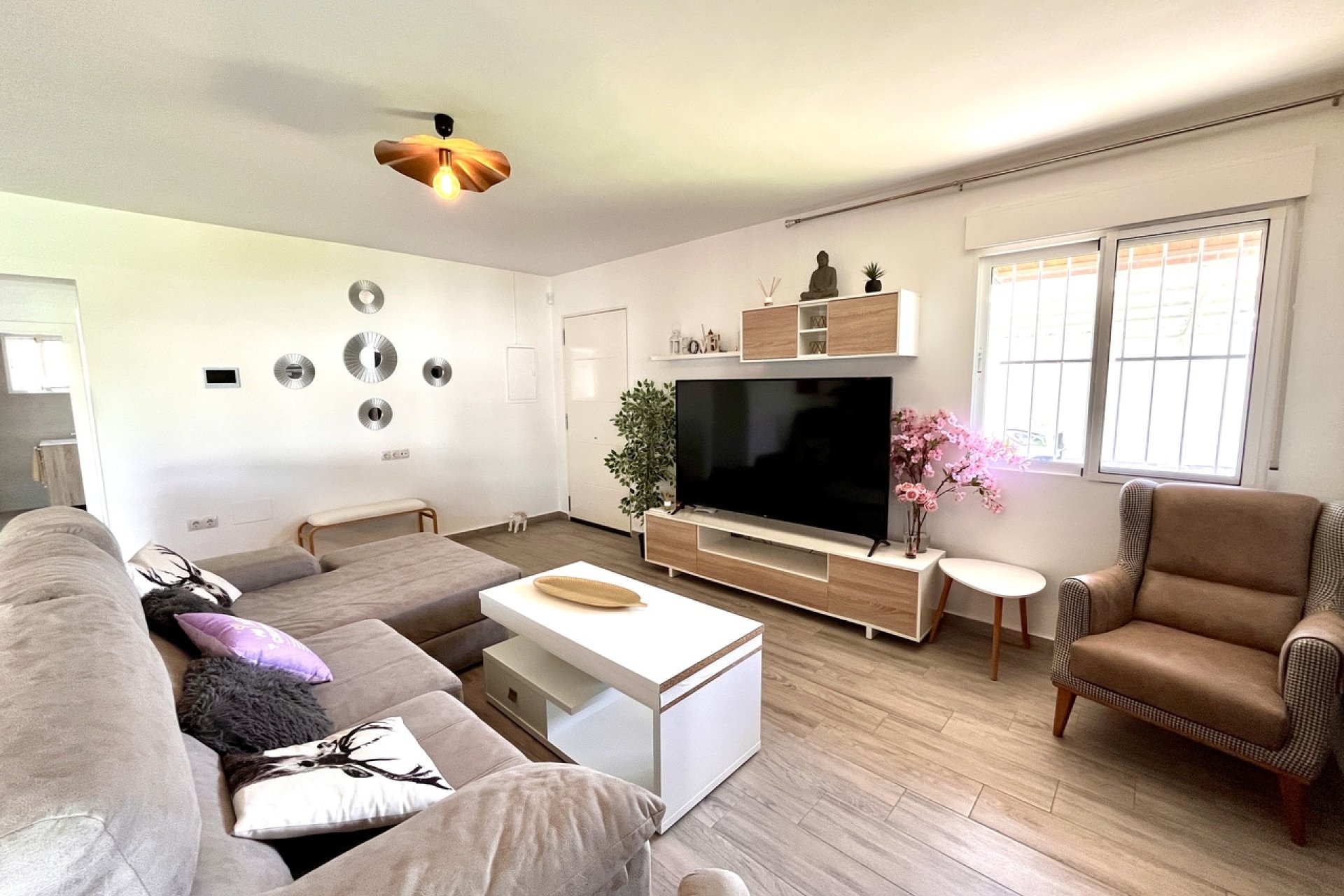 Resale - Finca / Country Property - Alcantarilla