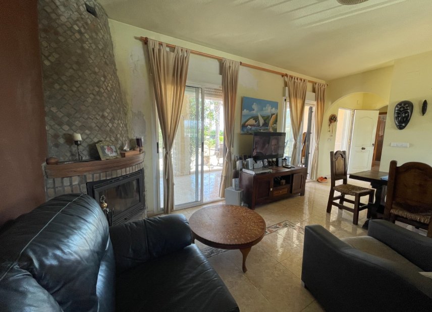 Resale - Finca / Country Property - Benejuzar - Comunidad Valenciana