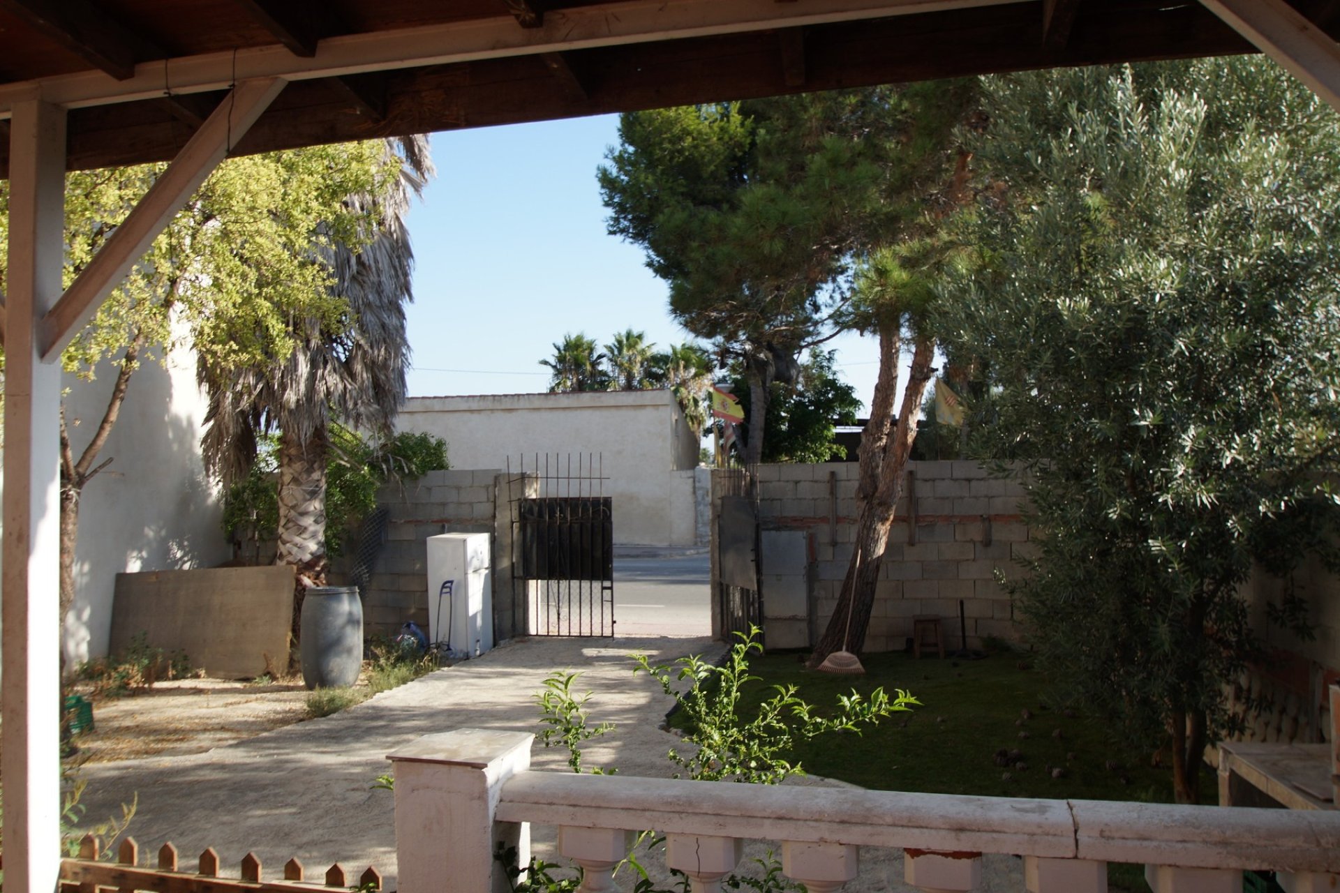 Resale - Finca / Country Property - Daya Nueva - pueblo