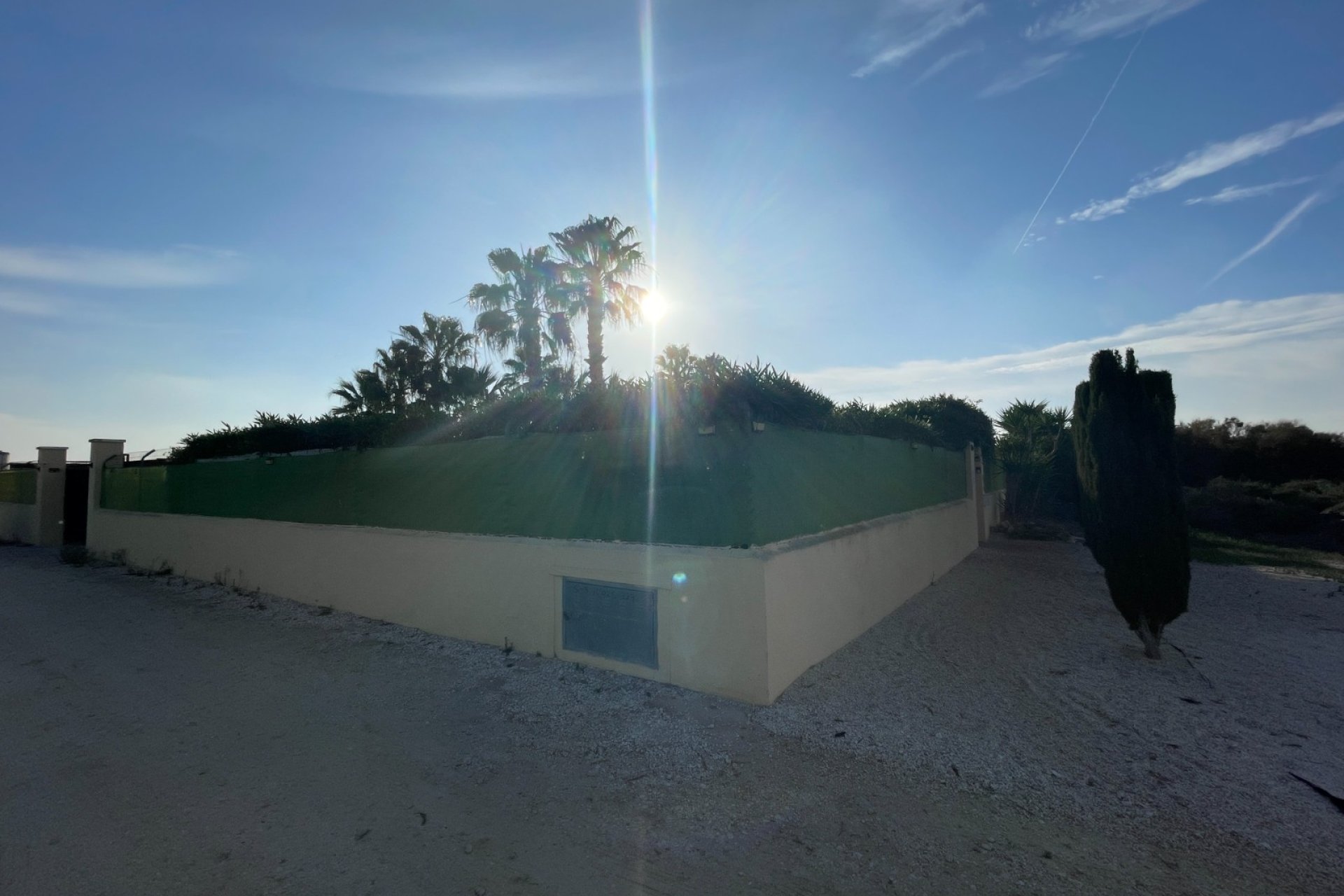 Resale - Finca / Country Property - Elche - Las Bayas