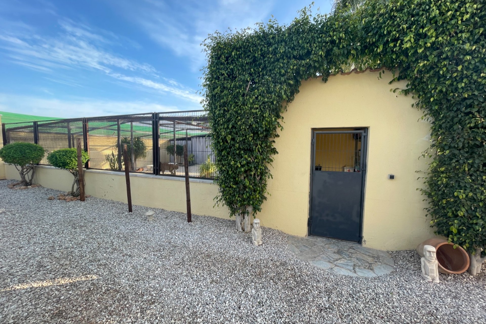 Resale - Finca / Country Property - Elche - Las Bayas