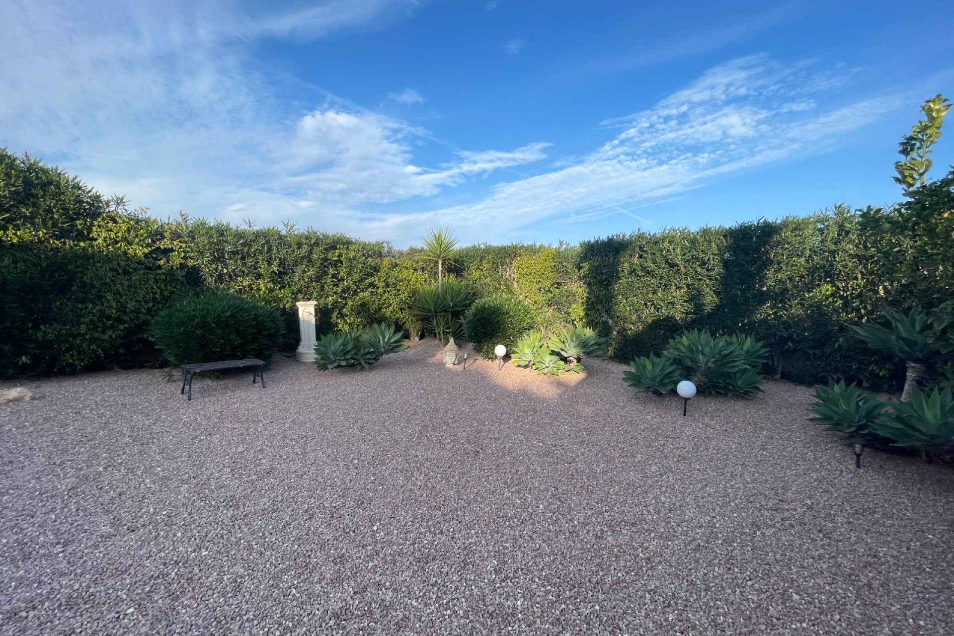 Resale - Finca / Country Property - Elche - Las Bayas