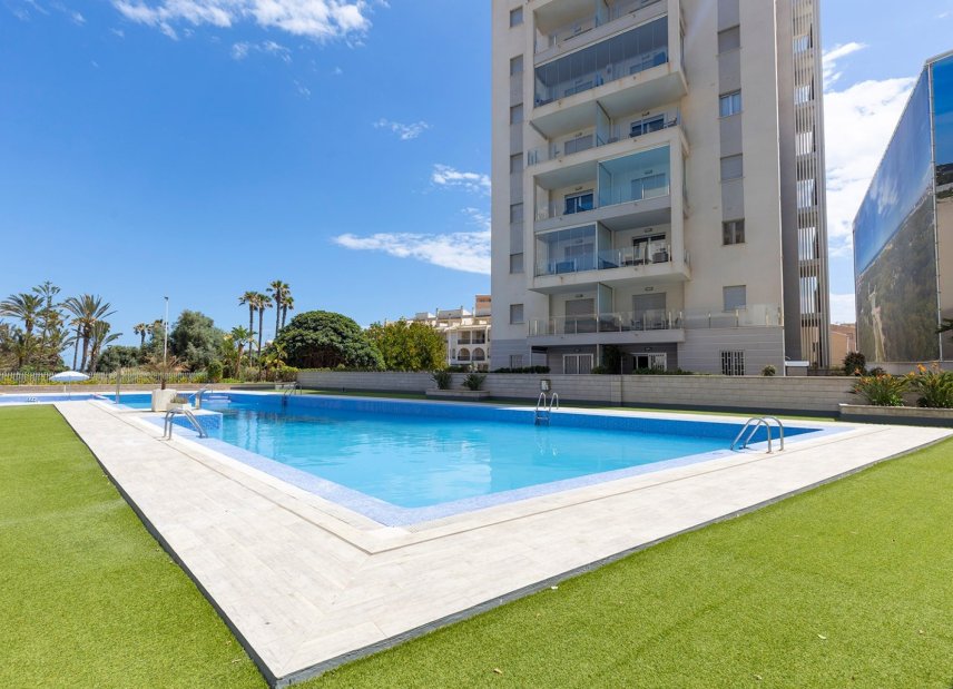 Resale - Ground Floor - La Mata - Playa