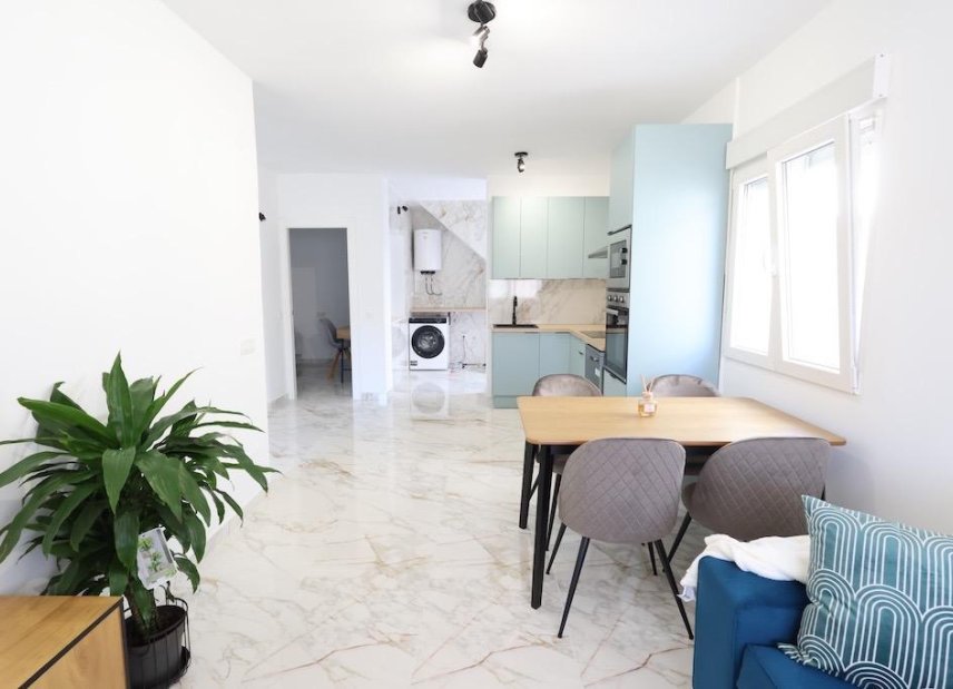Resale - Terraced - Torrevieia - San luis