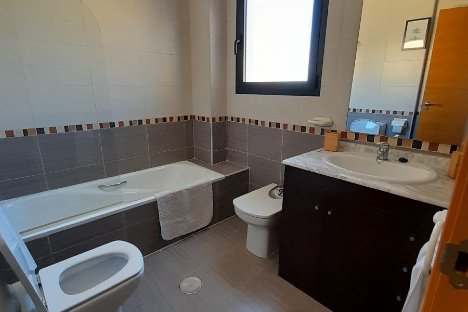 Resale - Townhouse - Ciudad Quesada - 