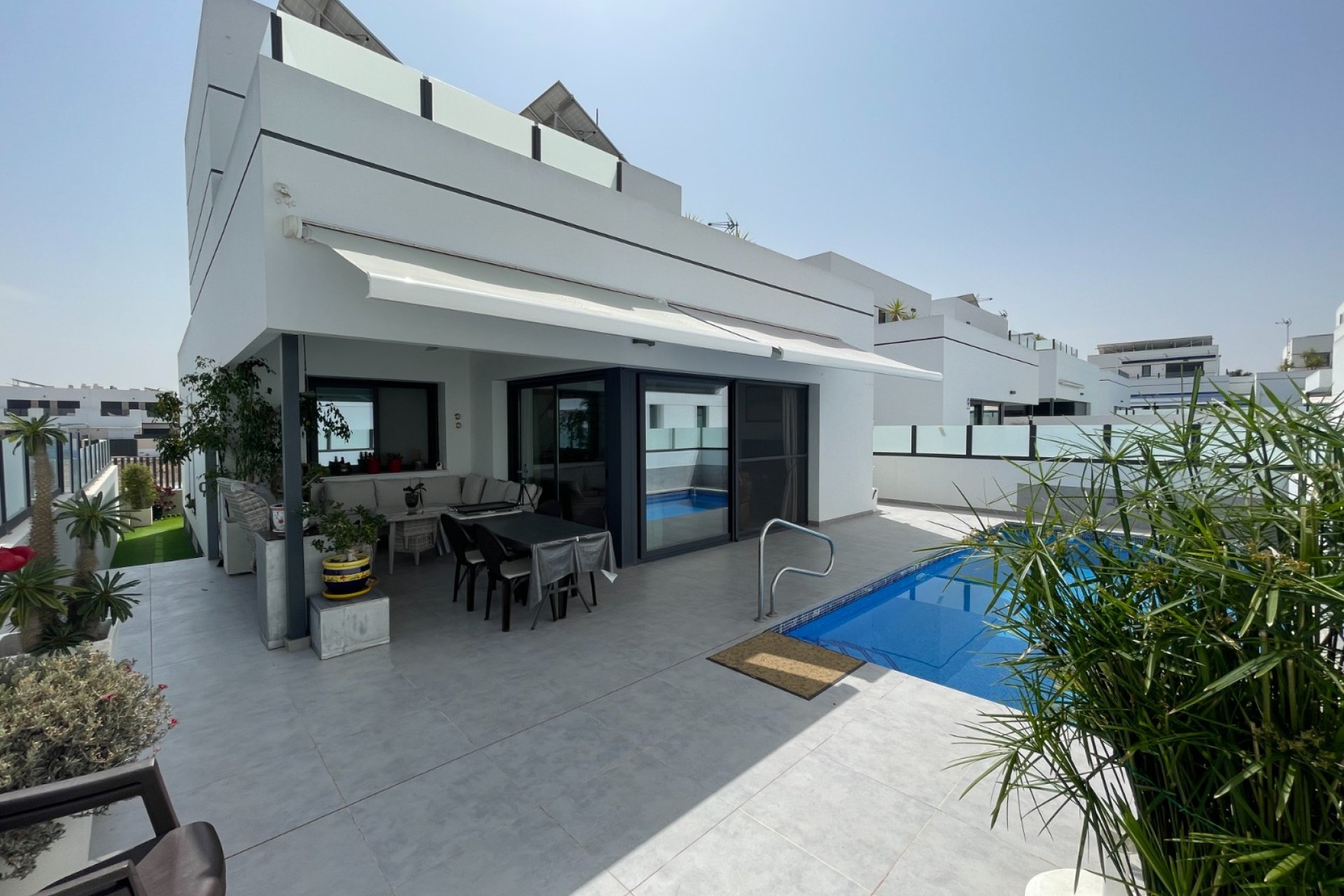 Resale - Townhouse - Dolores - Alicante