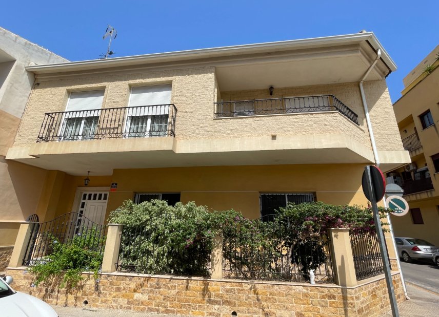 Resale - Townhouse - Formentera del Segura - Formentera de Segura