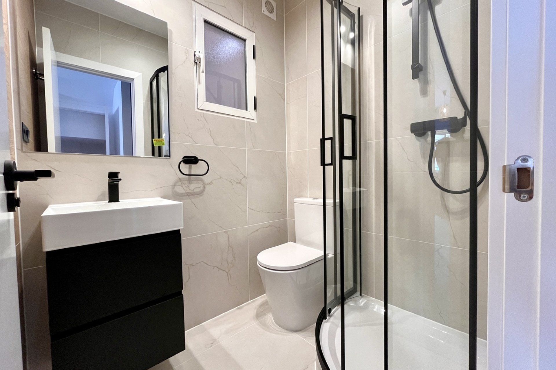 Resale - Townhouse - Playa Flamenca - 