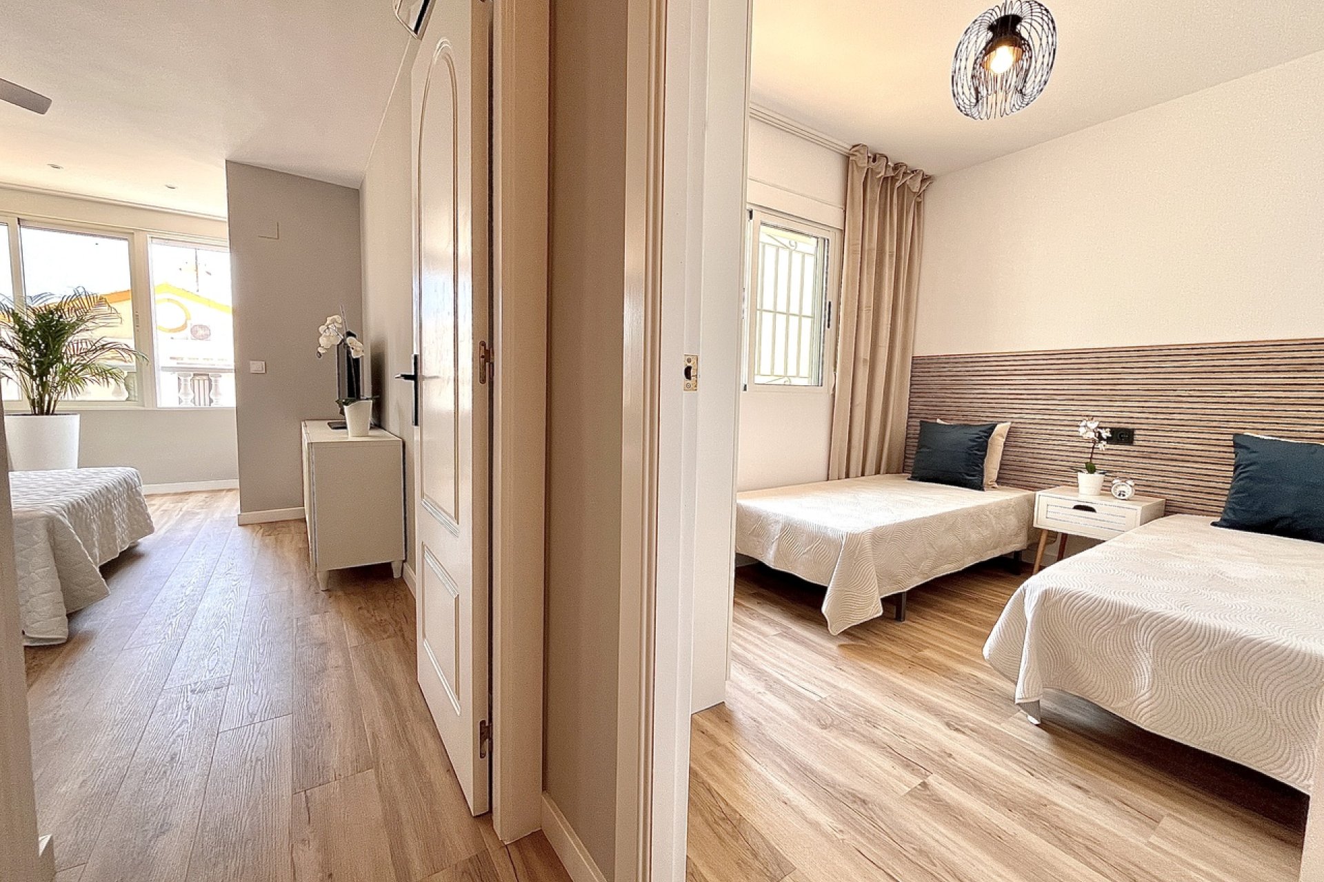 Resale - Townhouse - Playa Flamenca - 