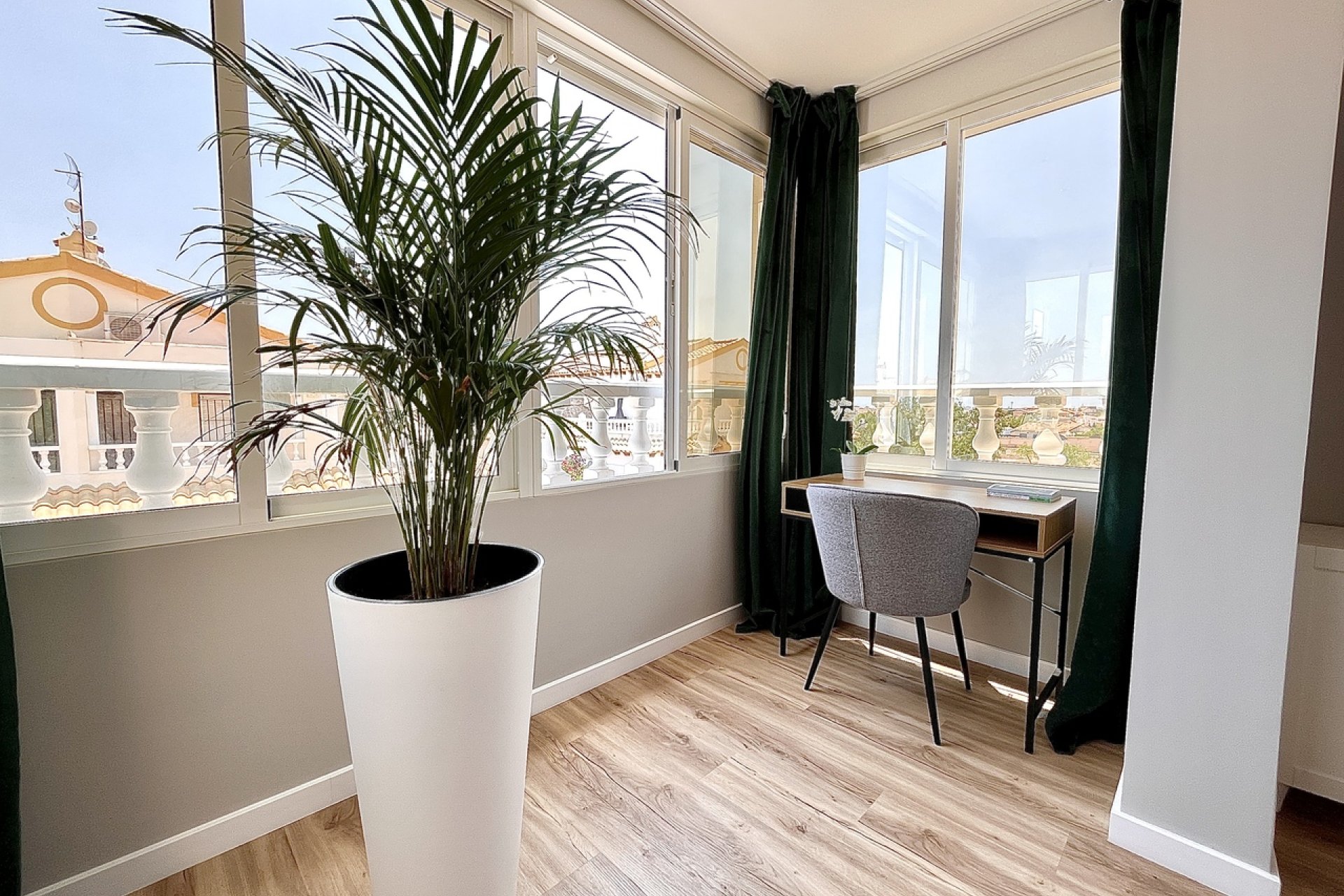 Resale - Townhouse - Playa Flamenca - 