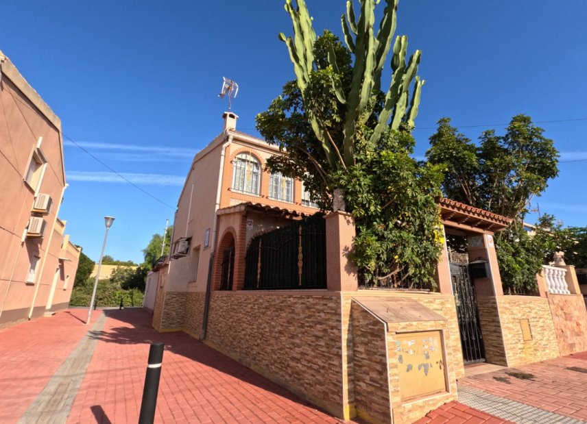 Resale - Townhouse - Torrevieia - El acequión