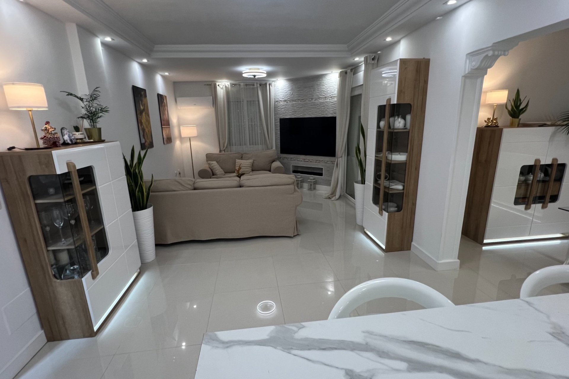 Resale - Villa - Algorfa