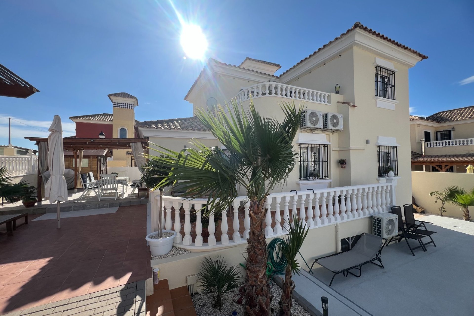 Resale - Villa - Algorfa