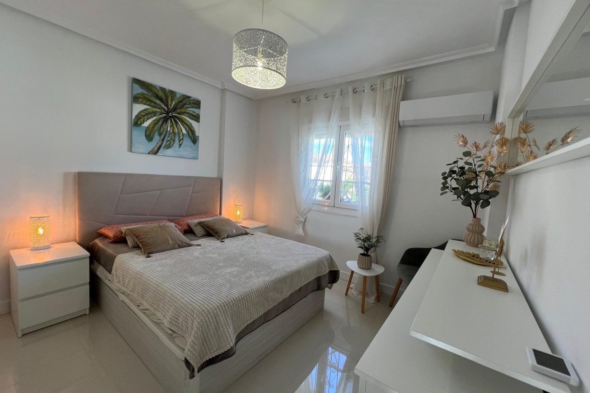 Resale - Villa - Algorfa