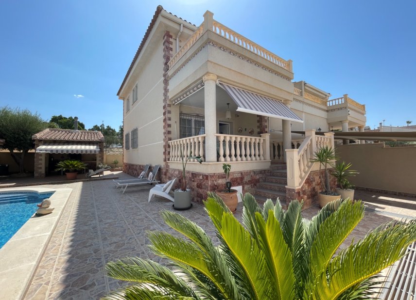 Resale - Villa - Benijofar