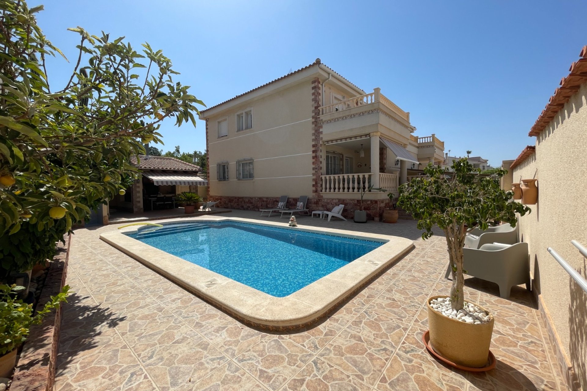 Resale - Villa - Benijofar