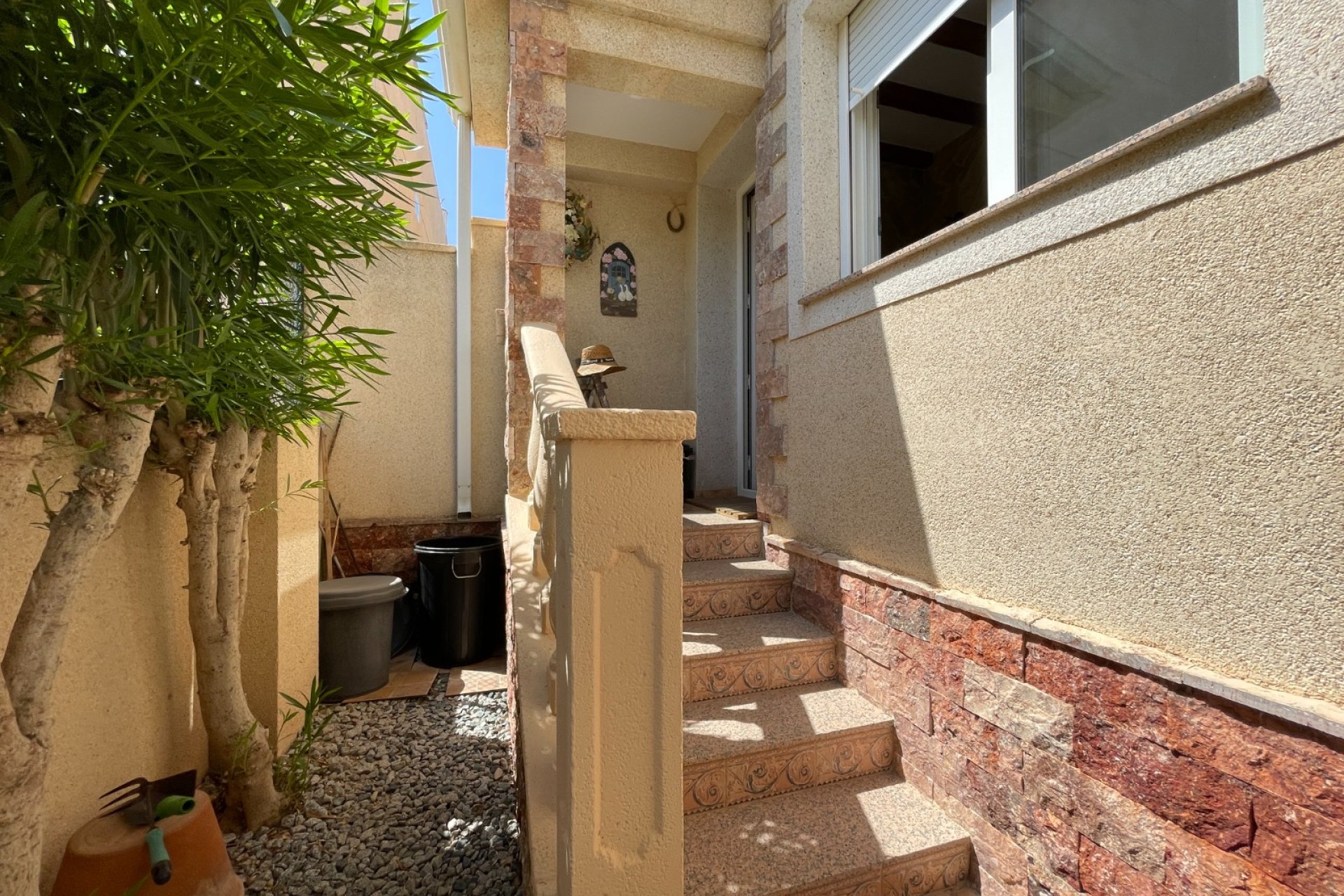 Resale - Villa - Benijofar