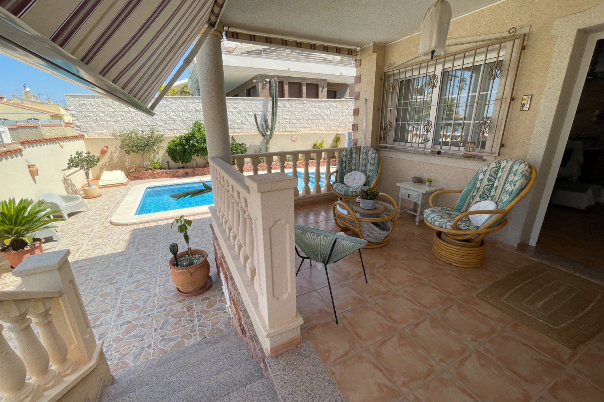 Resale - Villa - Benijofar