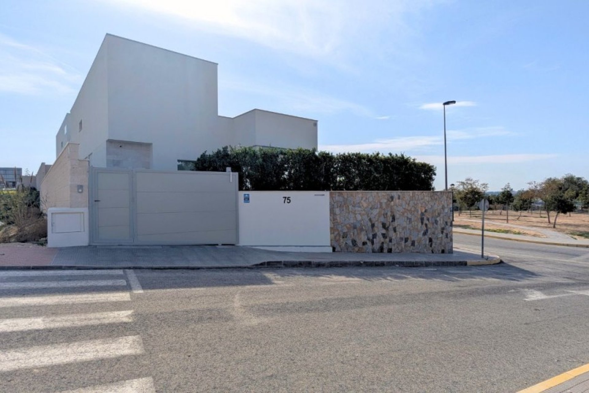 Resale - Villa - Benijofar