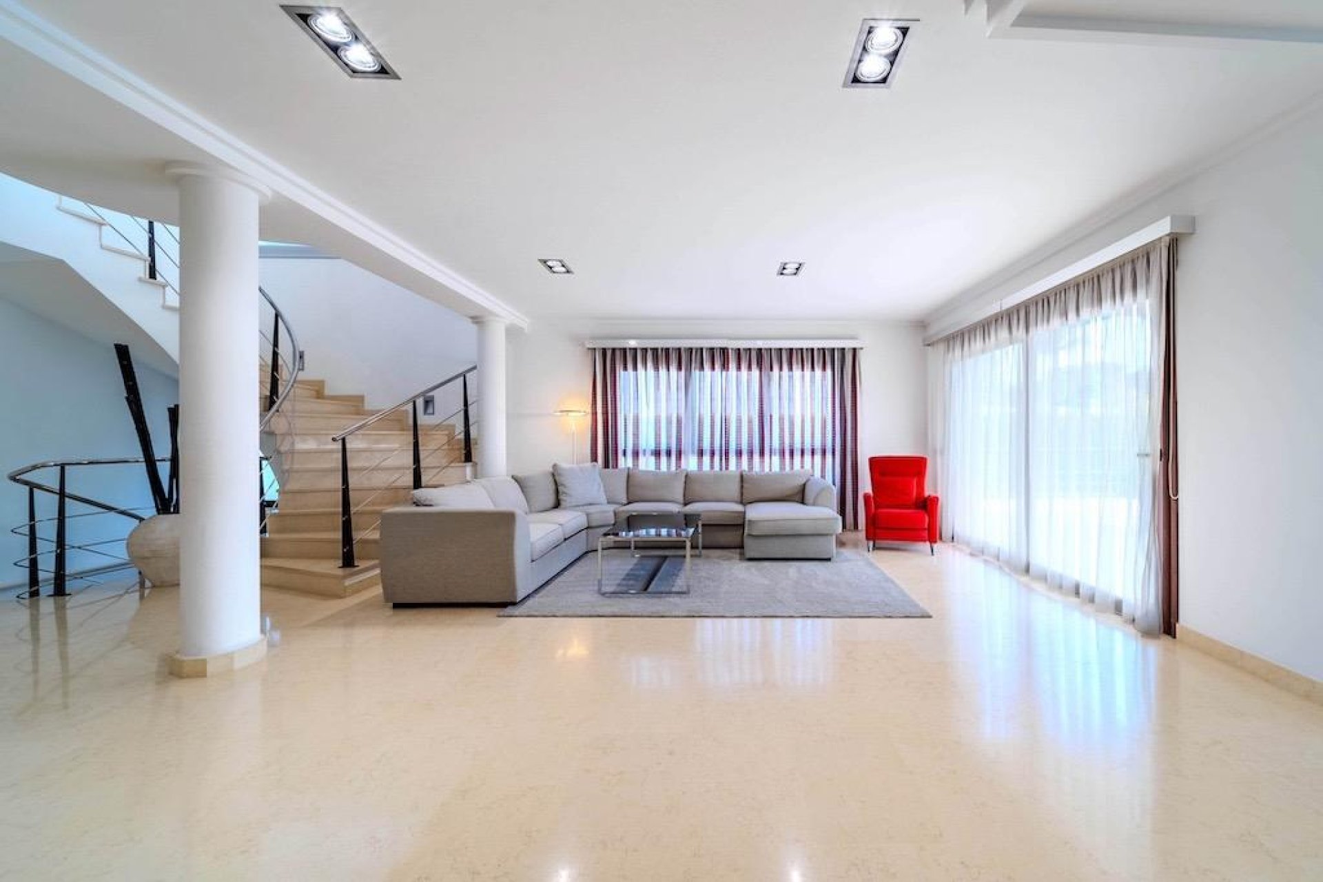 Resale - Villa - Cabo Roig - Costa Blanca