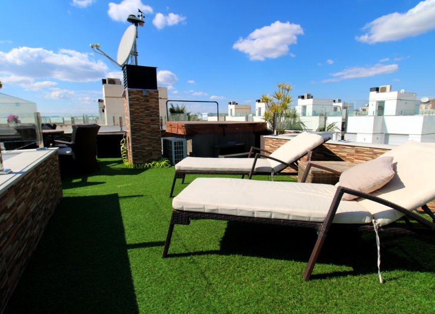 Resale - Villa - Ciudad Quesada - Lo Marabú