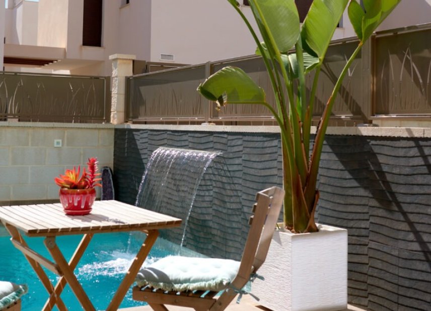 Resale - Villa - Ciudad Quesada - 