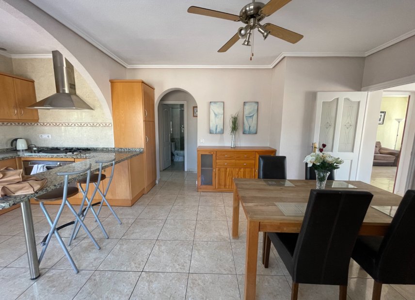 Resale - Villa - Ciudad Quesada - 