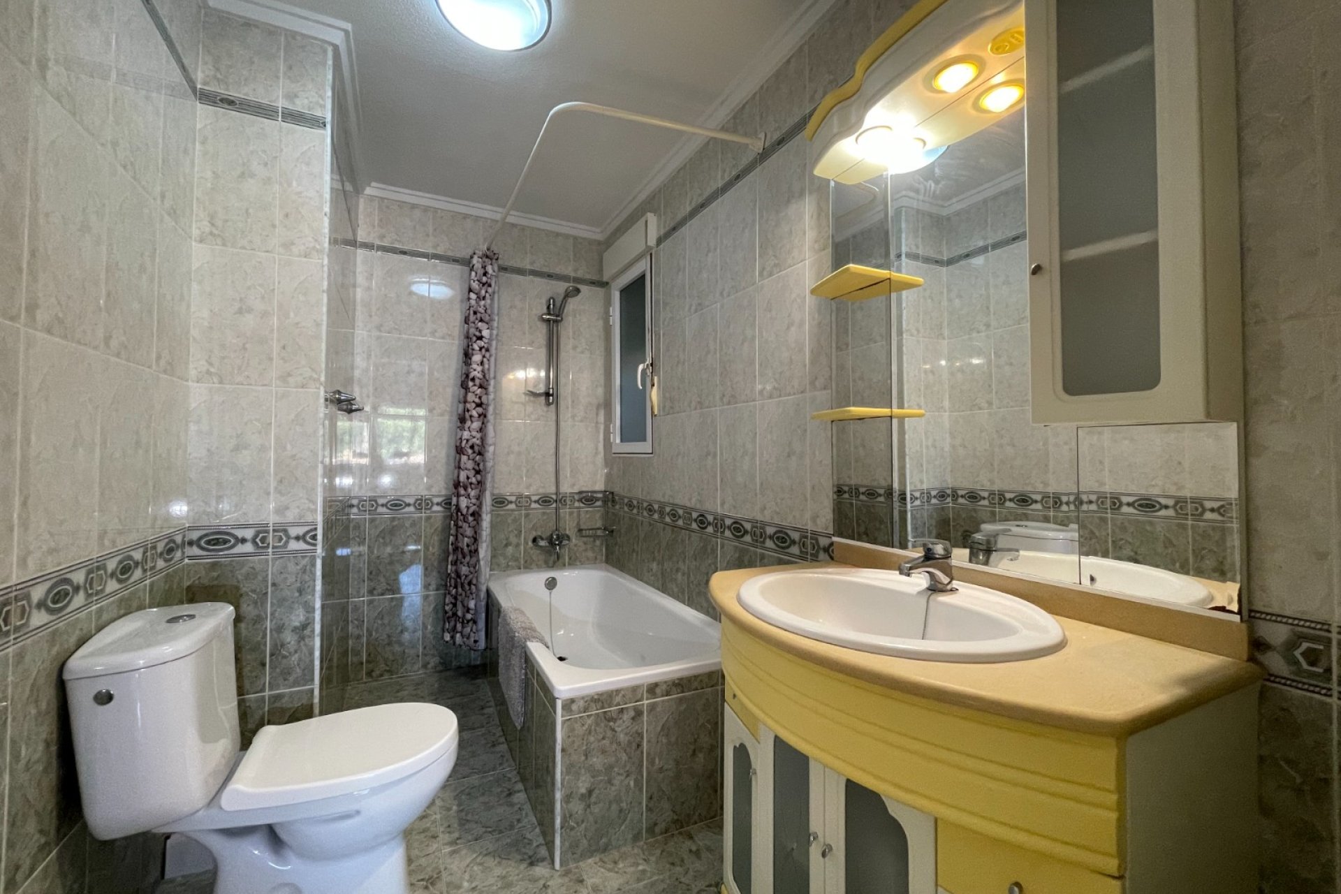 Resale - Villa - Ciudad Quesada - 