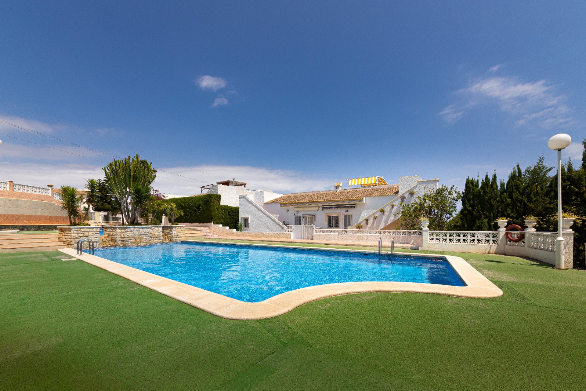 Resale - Villa - Ciudad Quesada - 