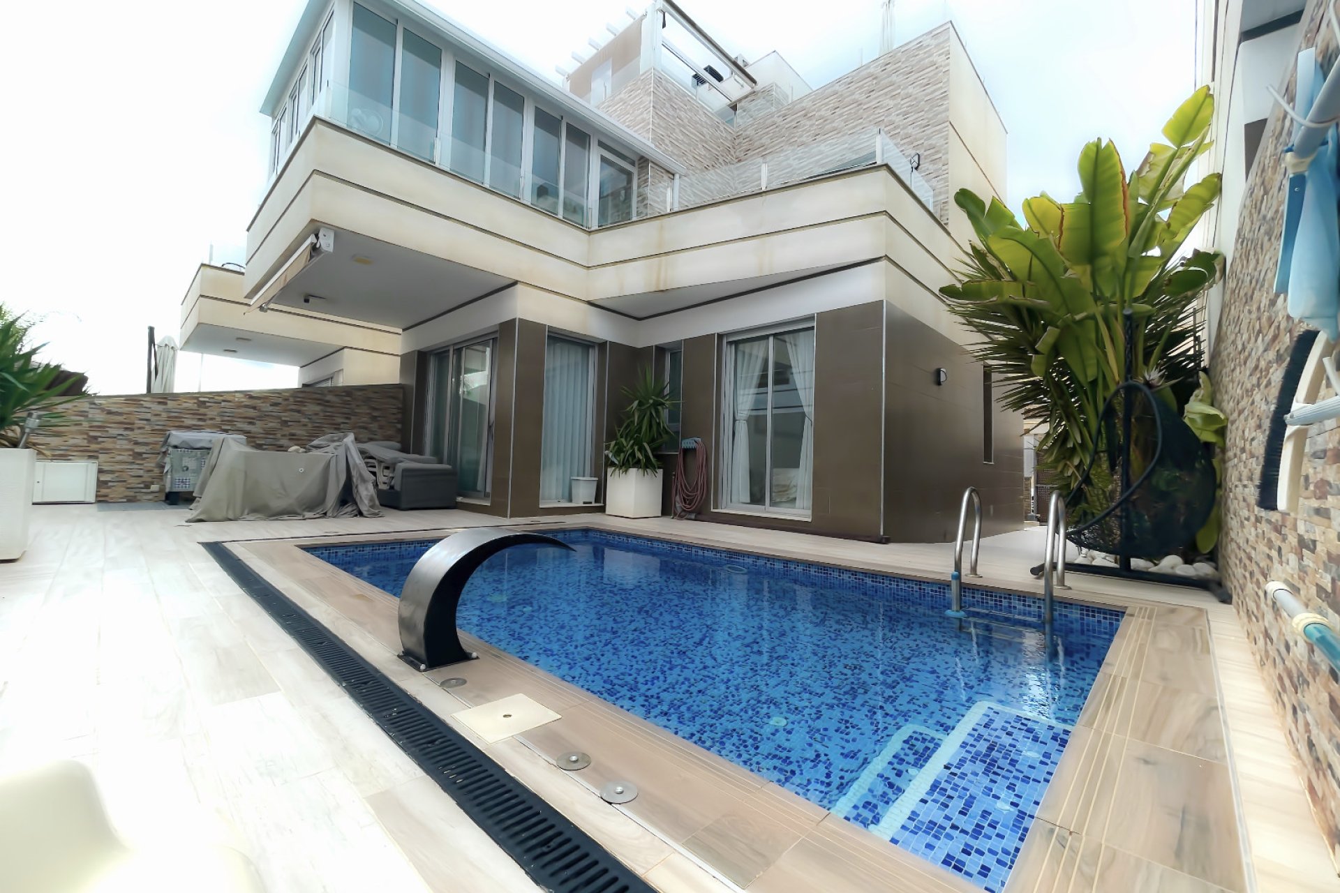 Resale - Villa - Ciudad Quesada