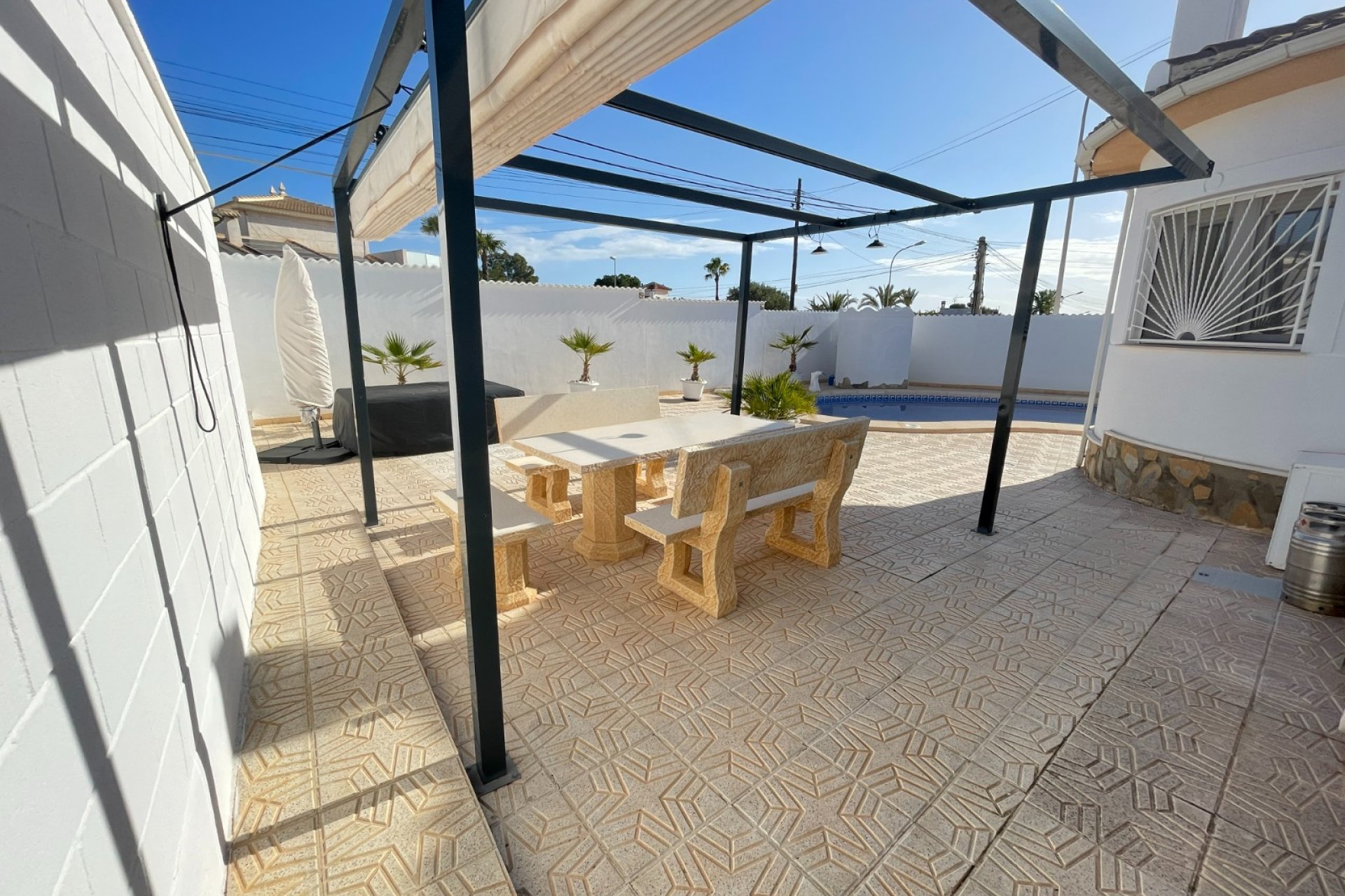 Resale - Villa - Ciudad Quesada - 