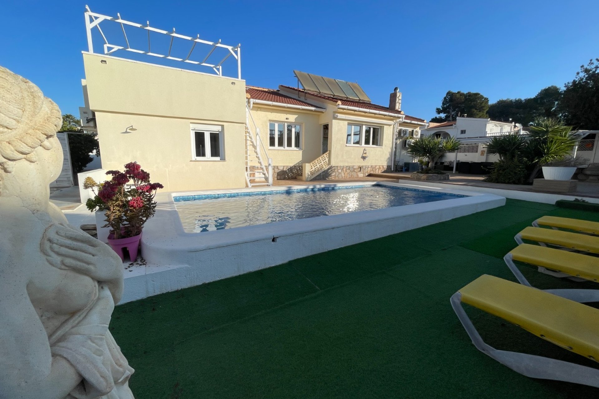 Resale - Villa - Ciudad Quesada