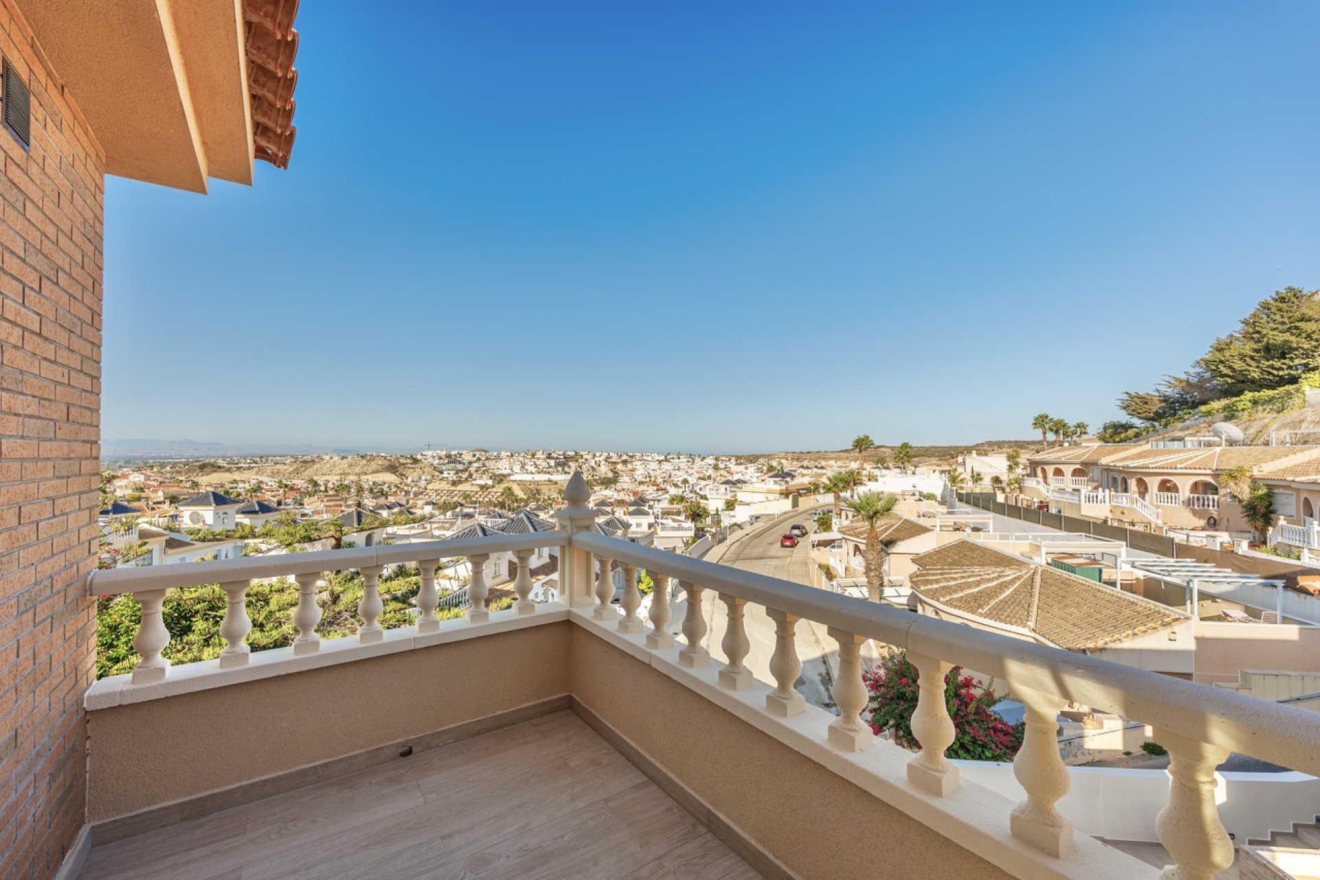 Resale - Villa - Ciudad Quesada - 